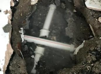 自流井阳台漏水维修公司为您分享楼上楼下漏水怎么处理